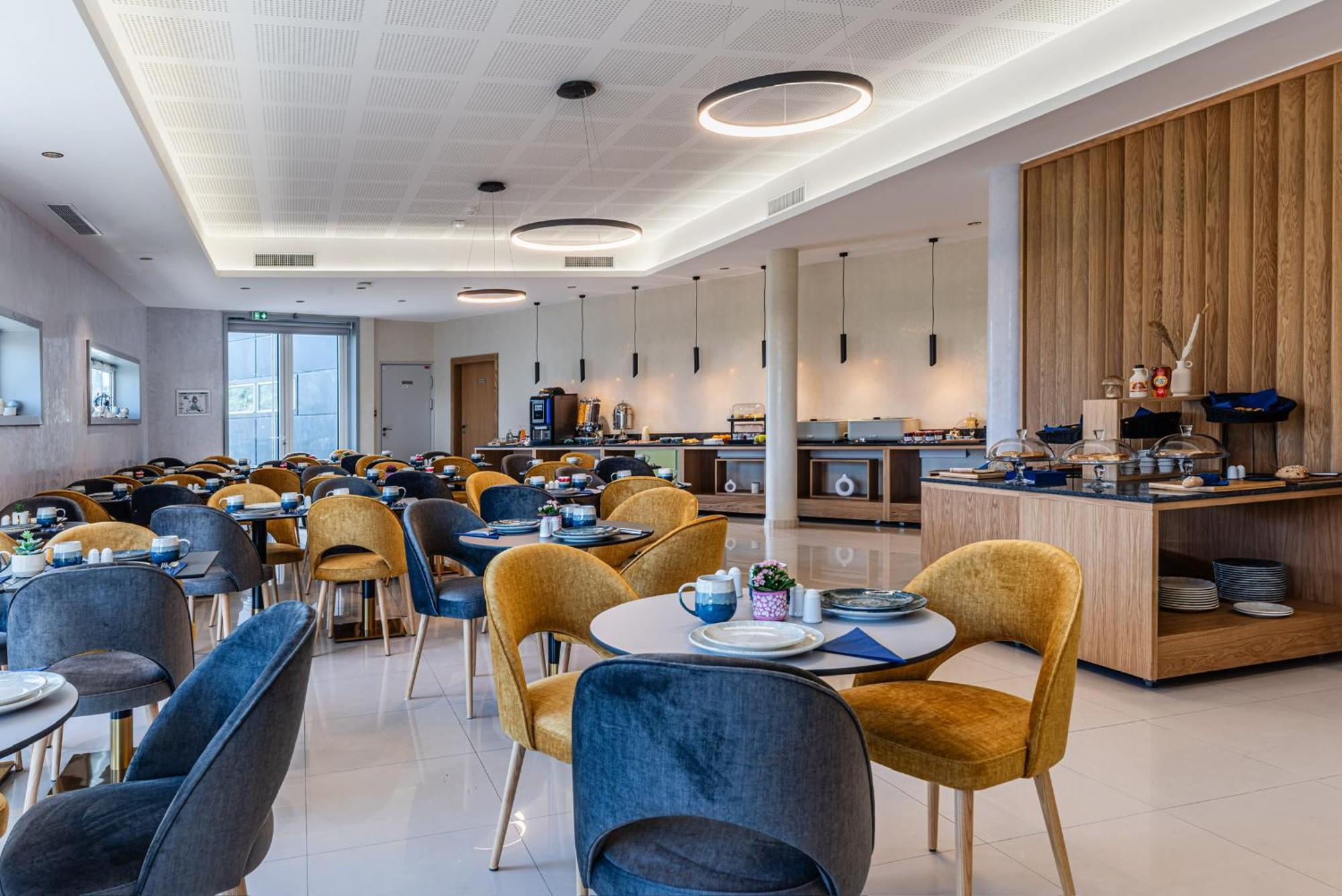 Brit Hotel Privilege Paris Rosny-Sous-Bois Εξωτερικό φωτογραφία